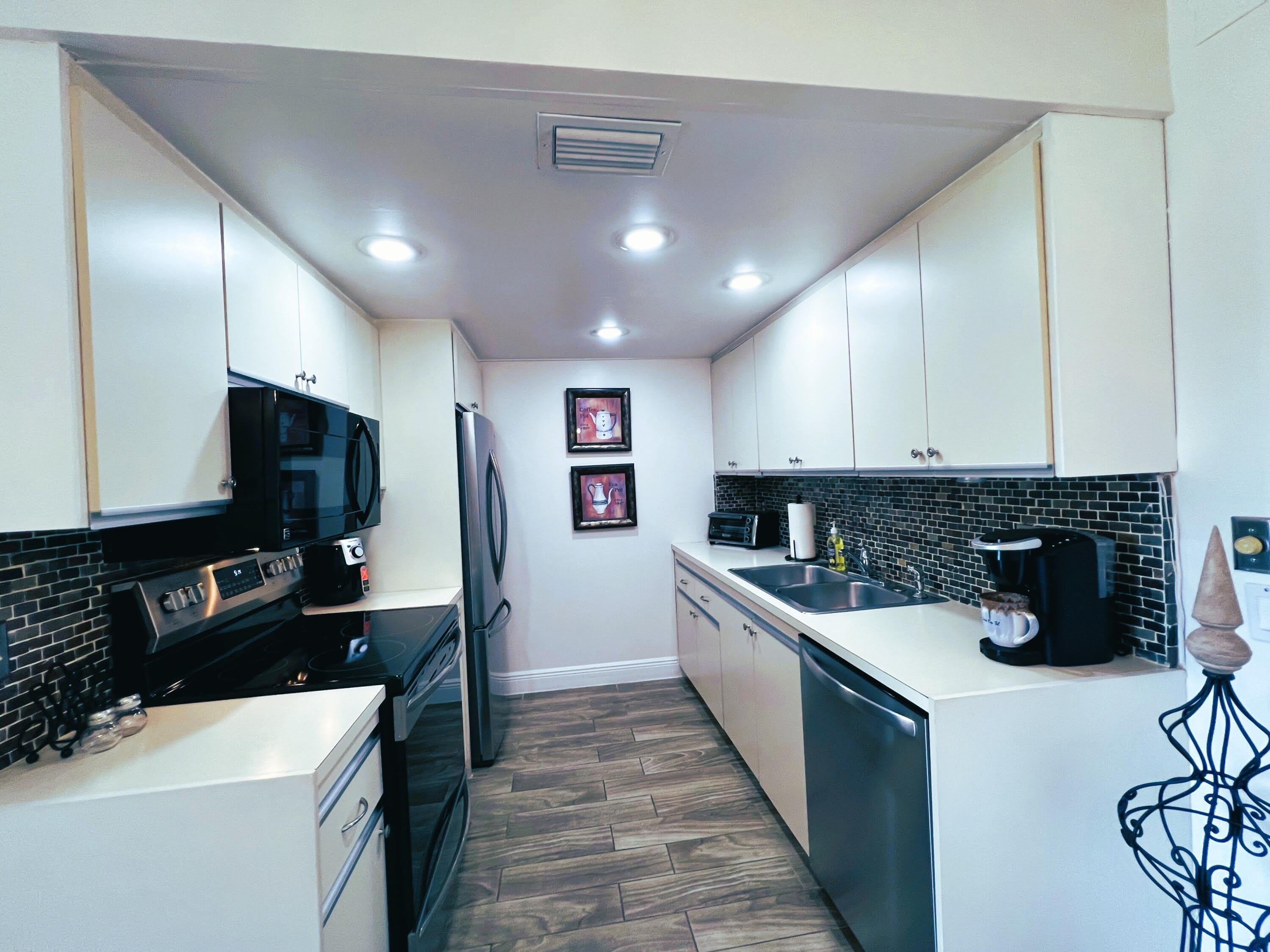 3402 Bimini Lane – photo 5