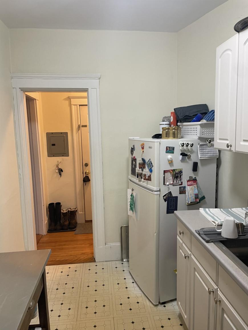 47 Inman St – photo 1
