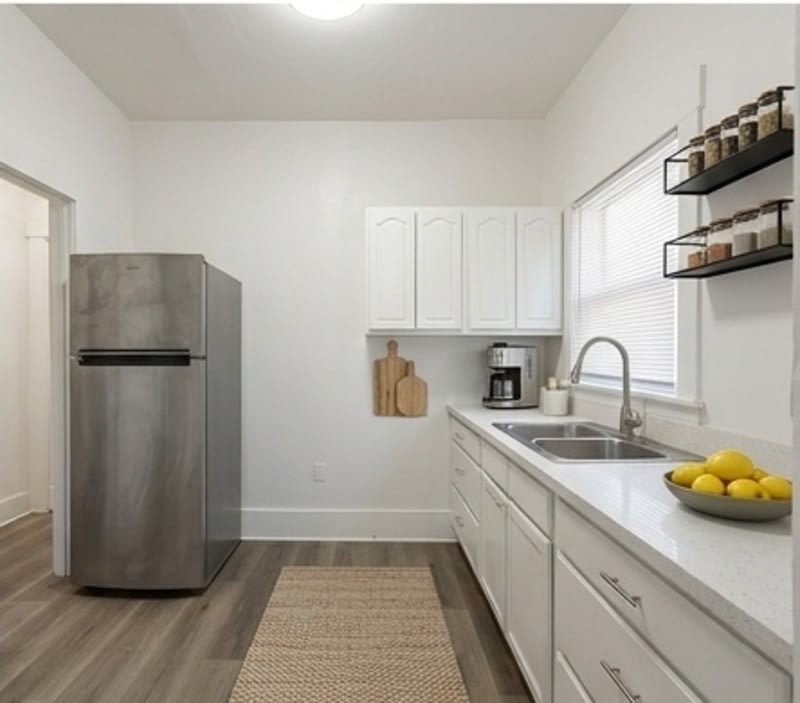 433 W 4Th Street – photo 3