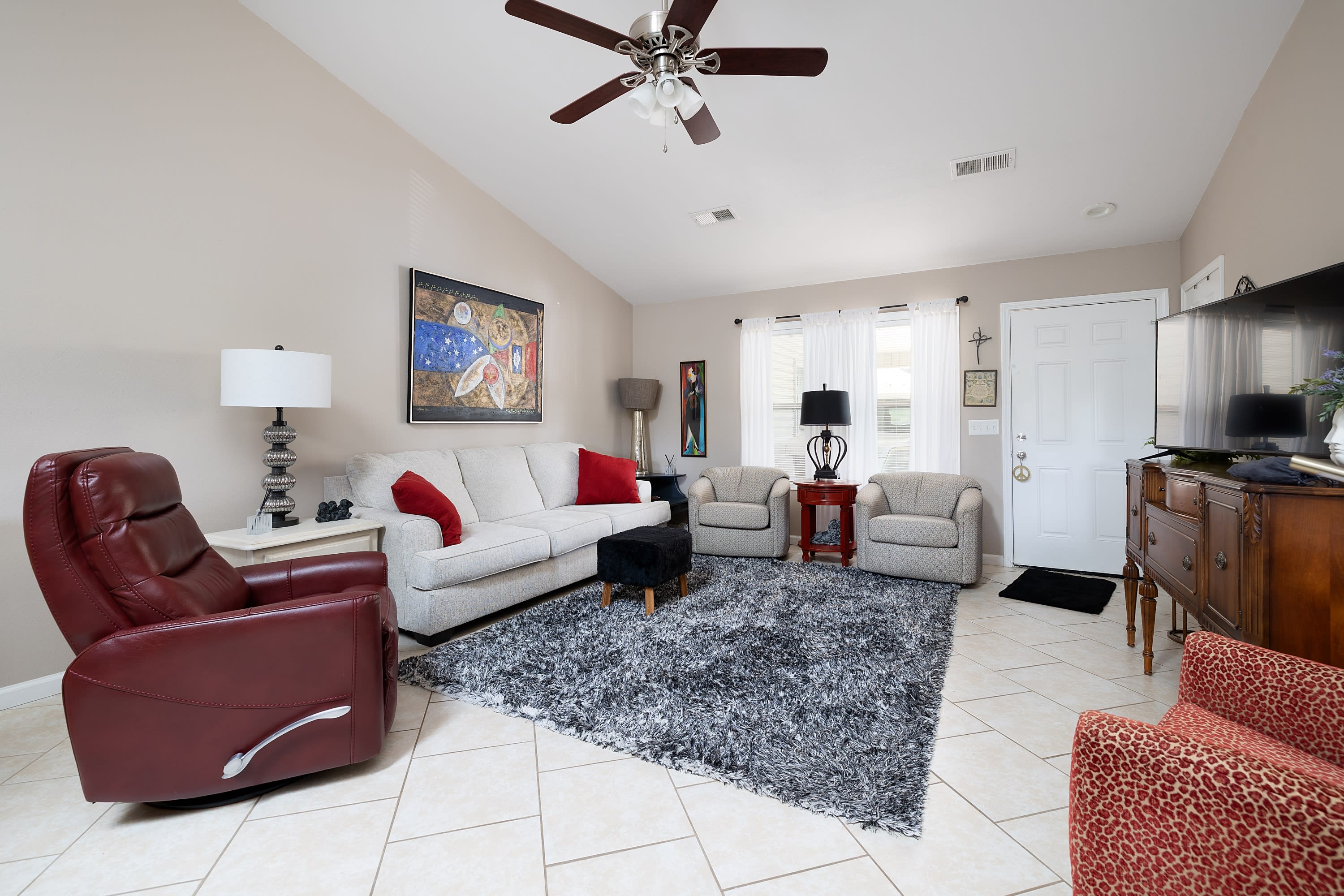 227 Clubhouse Circle – photo 4