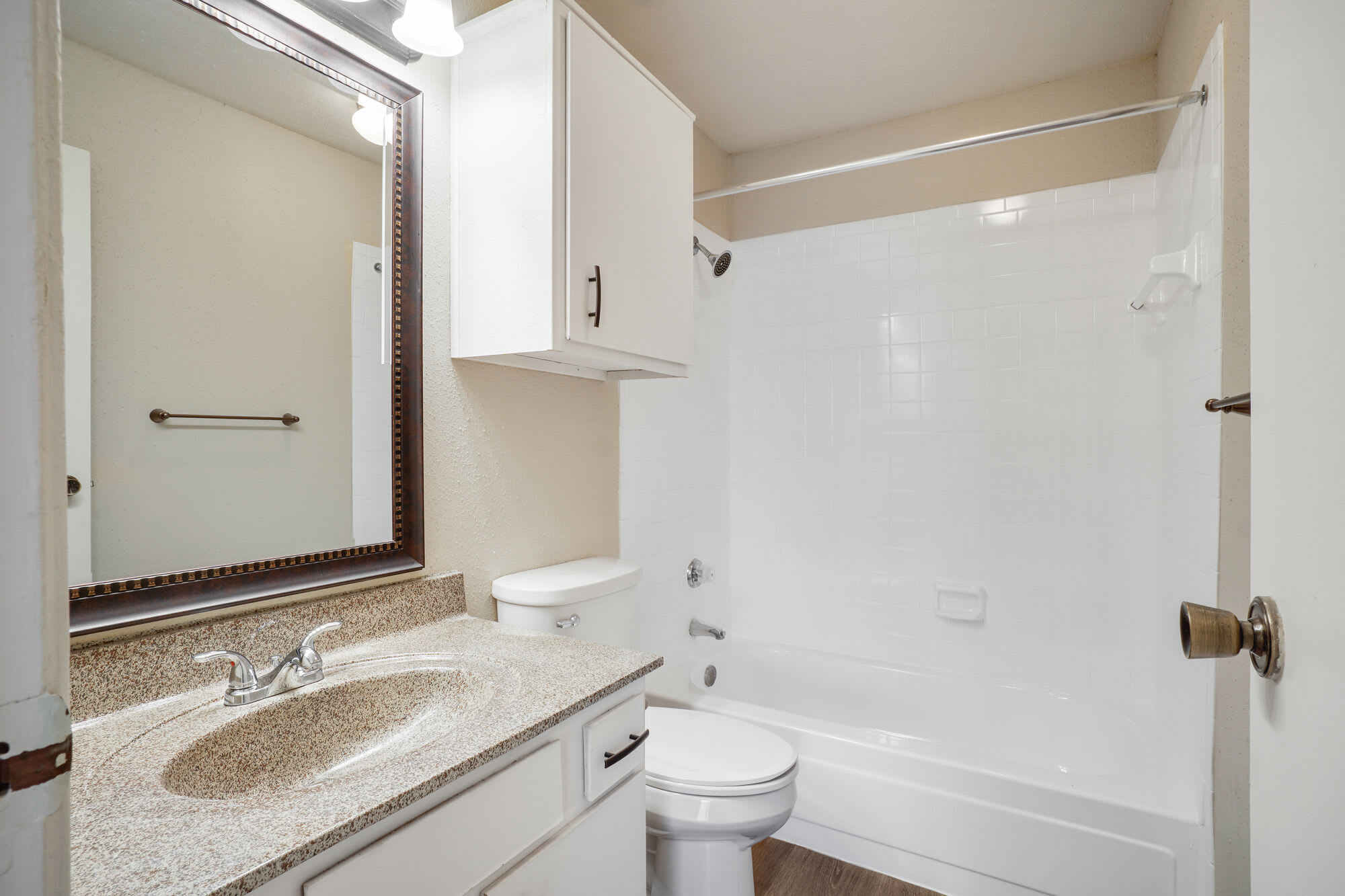 The Colonies Apartments – photo 5