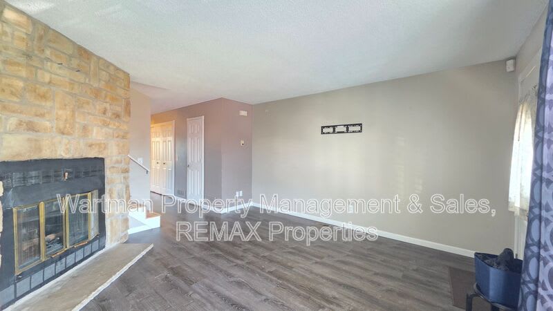 4231 Charleston Dr – photo 2