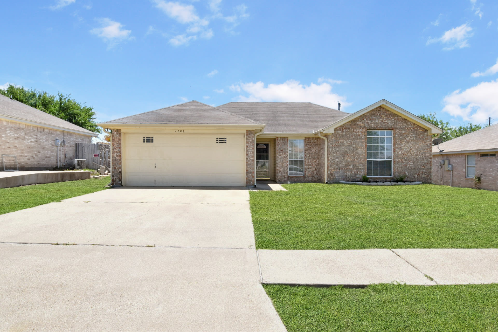 2504 Edgefield St – photo 2