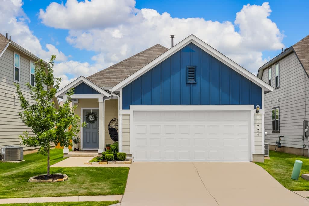11924 Coyote Call Way – photo 2