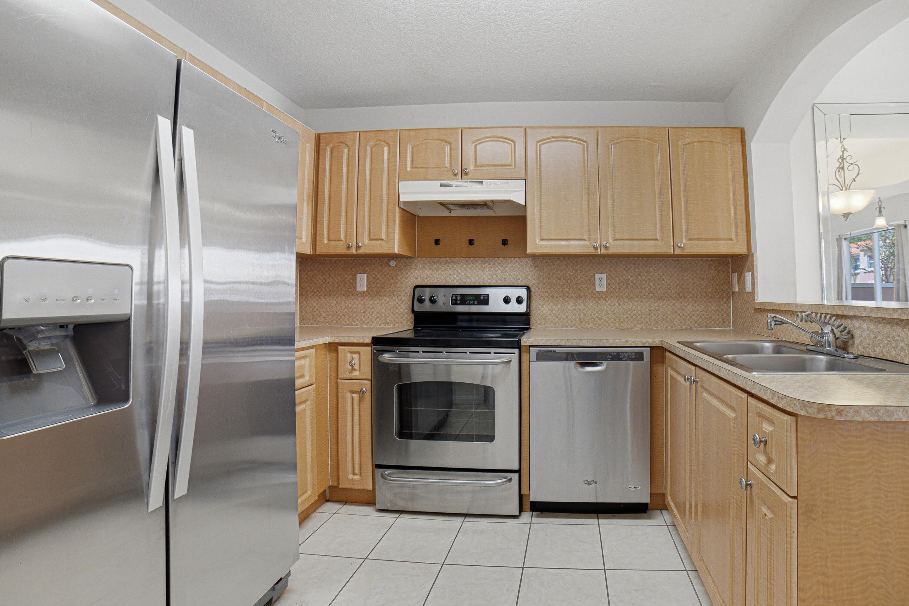 765 SW 107th Avenue – photo 4