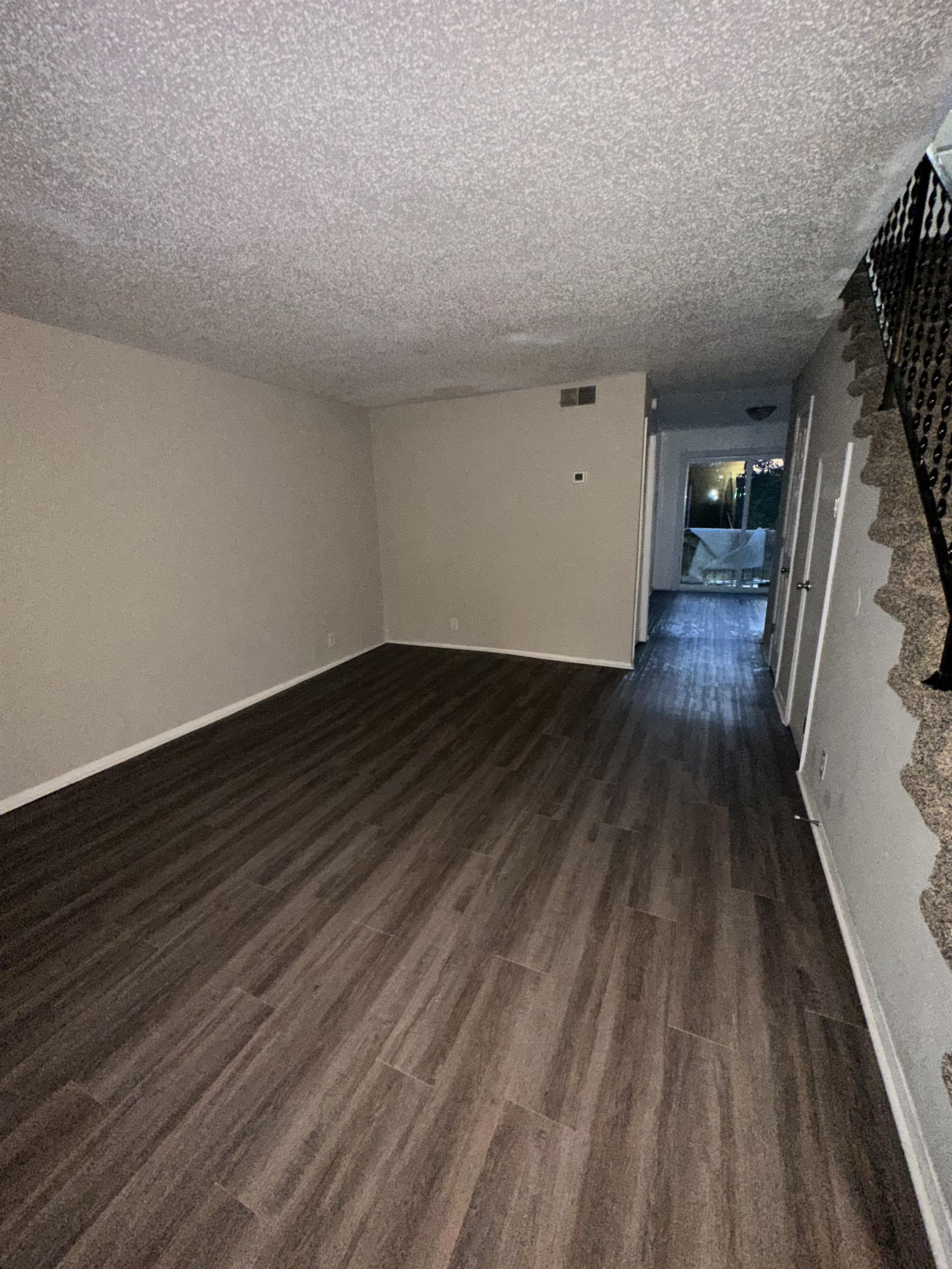 1057 Harold Drive – photo 2