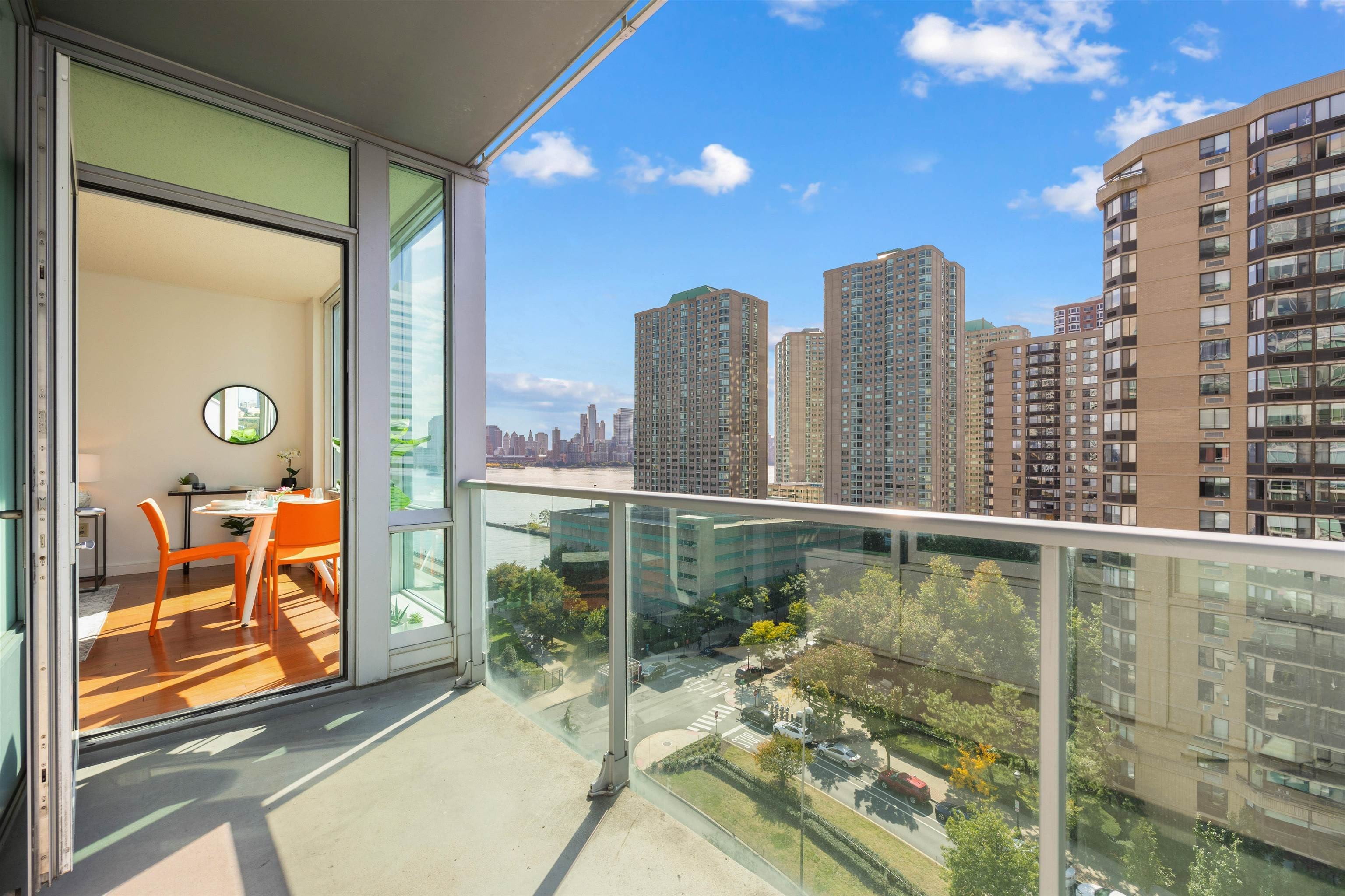 20 Newport Parkway – photo 2
