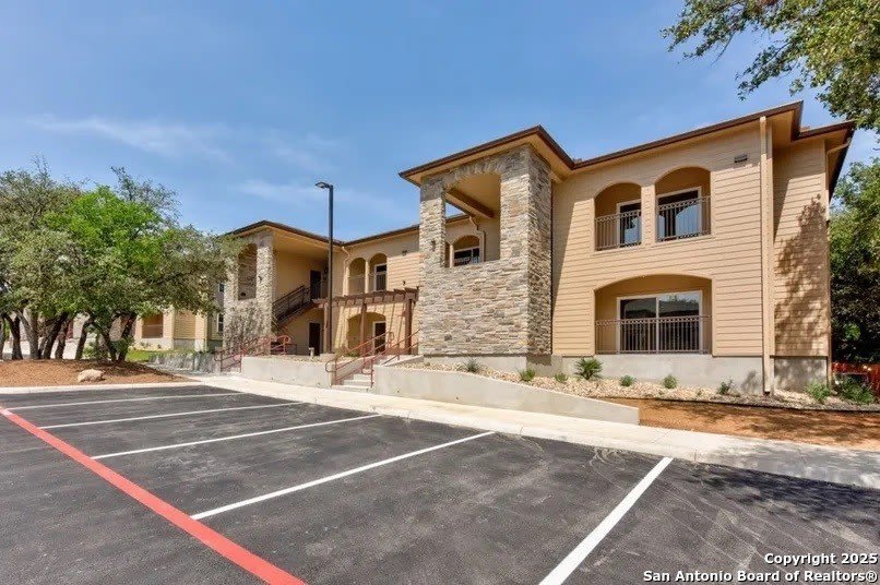 4847 Brandeis – photo 1