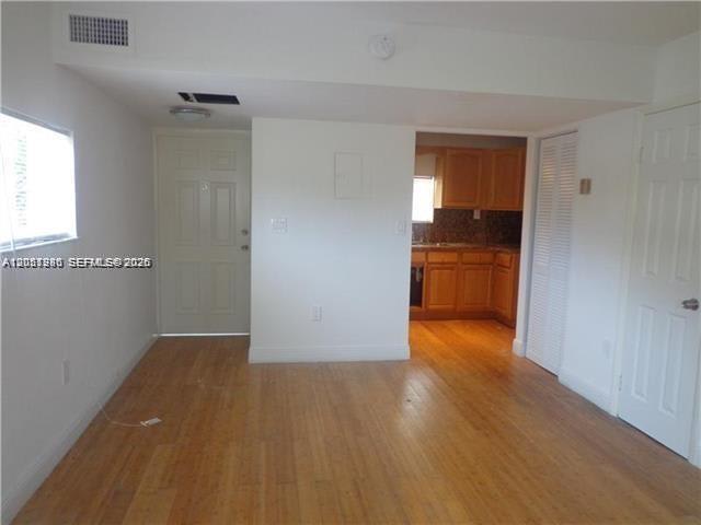 14864 Northeast 6th Avenue – photo 2