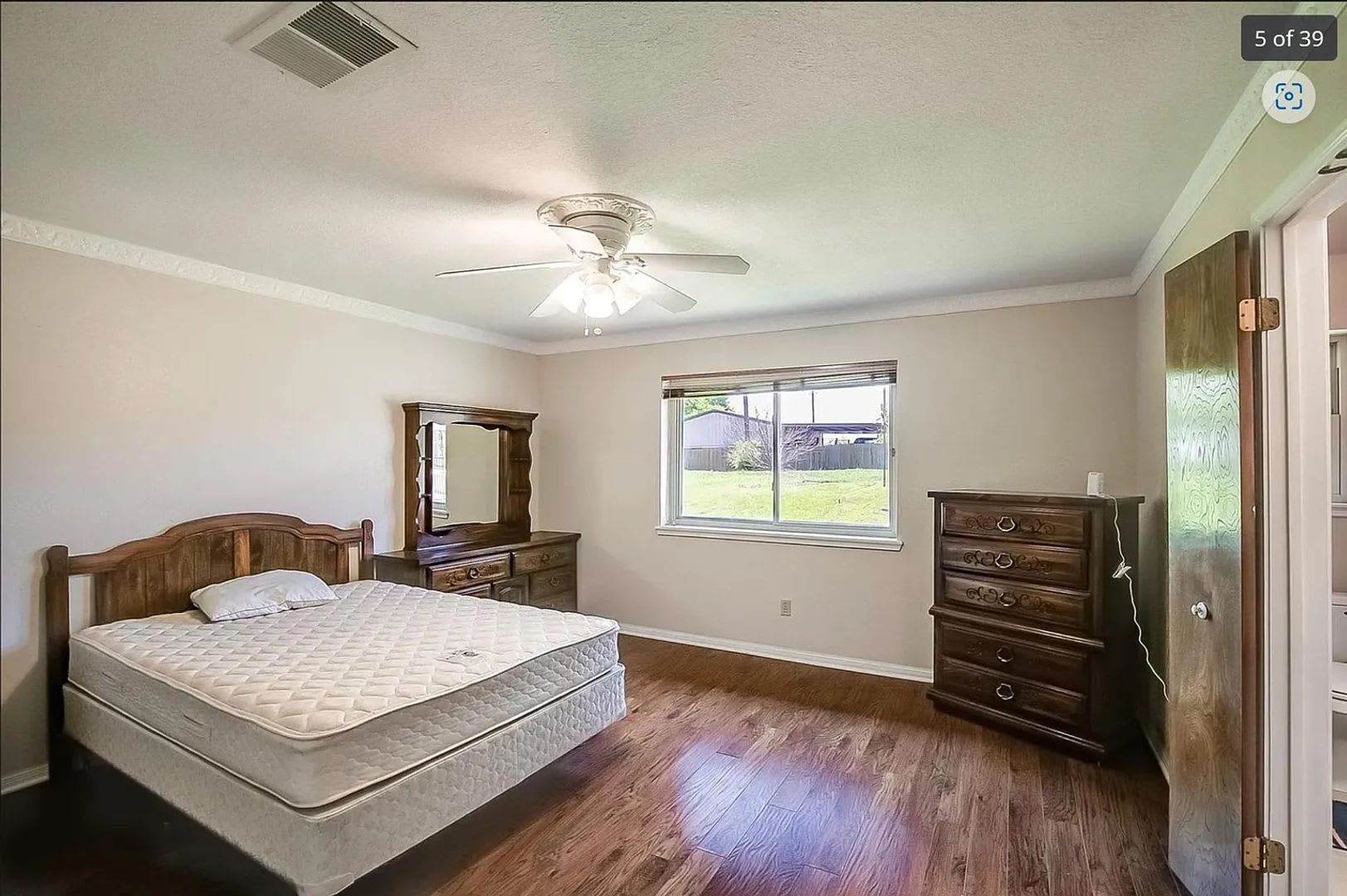 Room in 3 Bedroom Home at Magic Hill Dr – photo 2