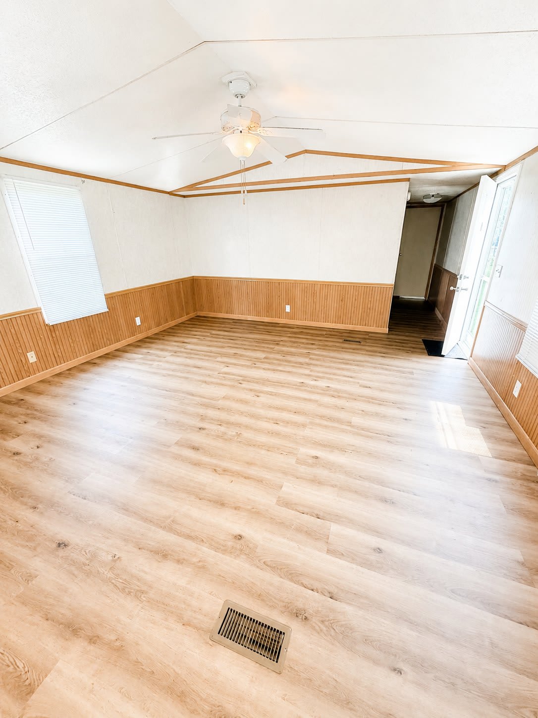 20766 Hamlet Drive – photo 2