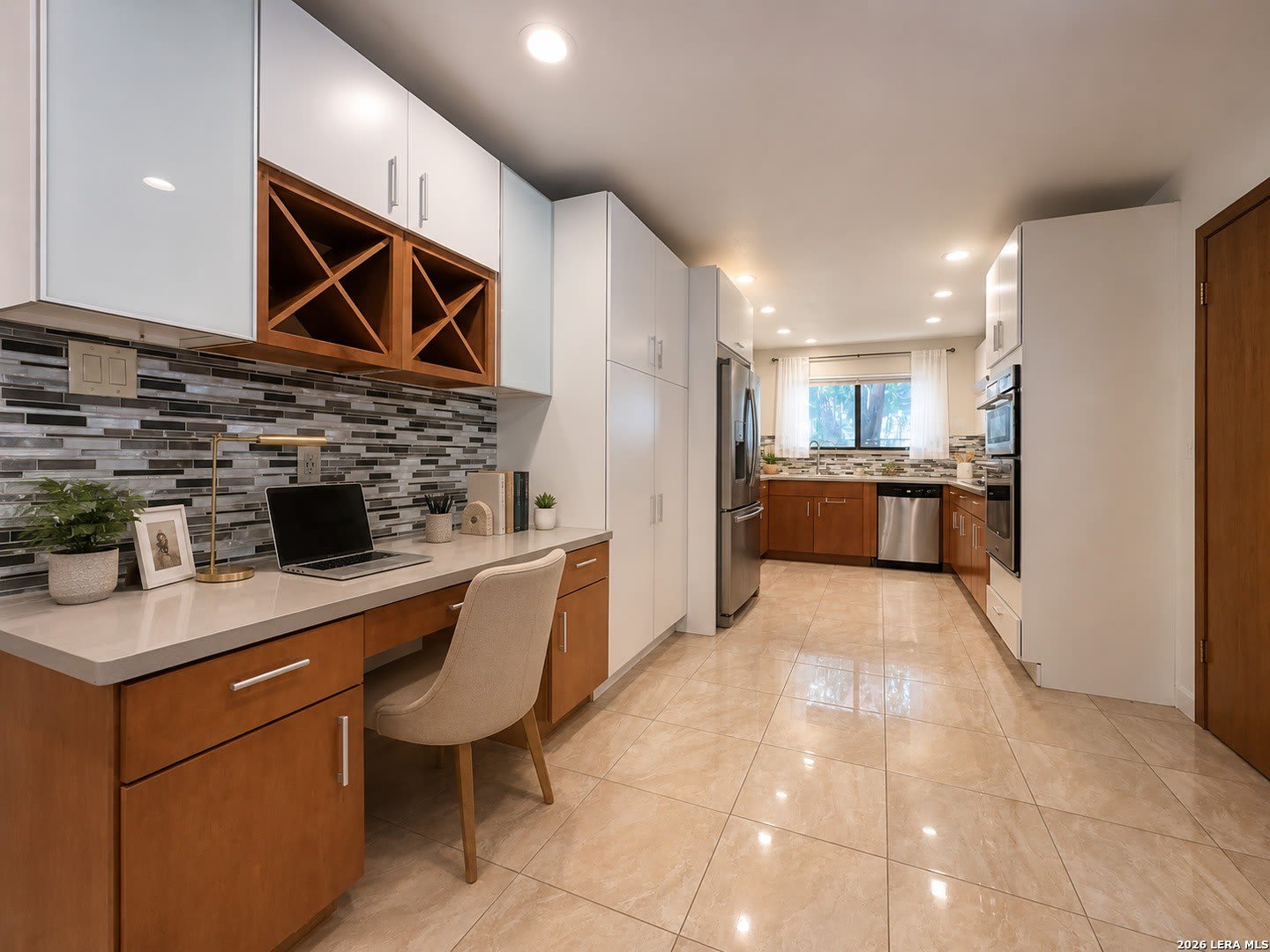 19739 Encino Way – photo 4