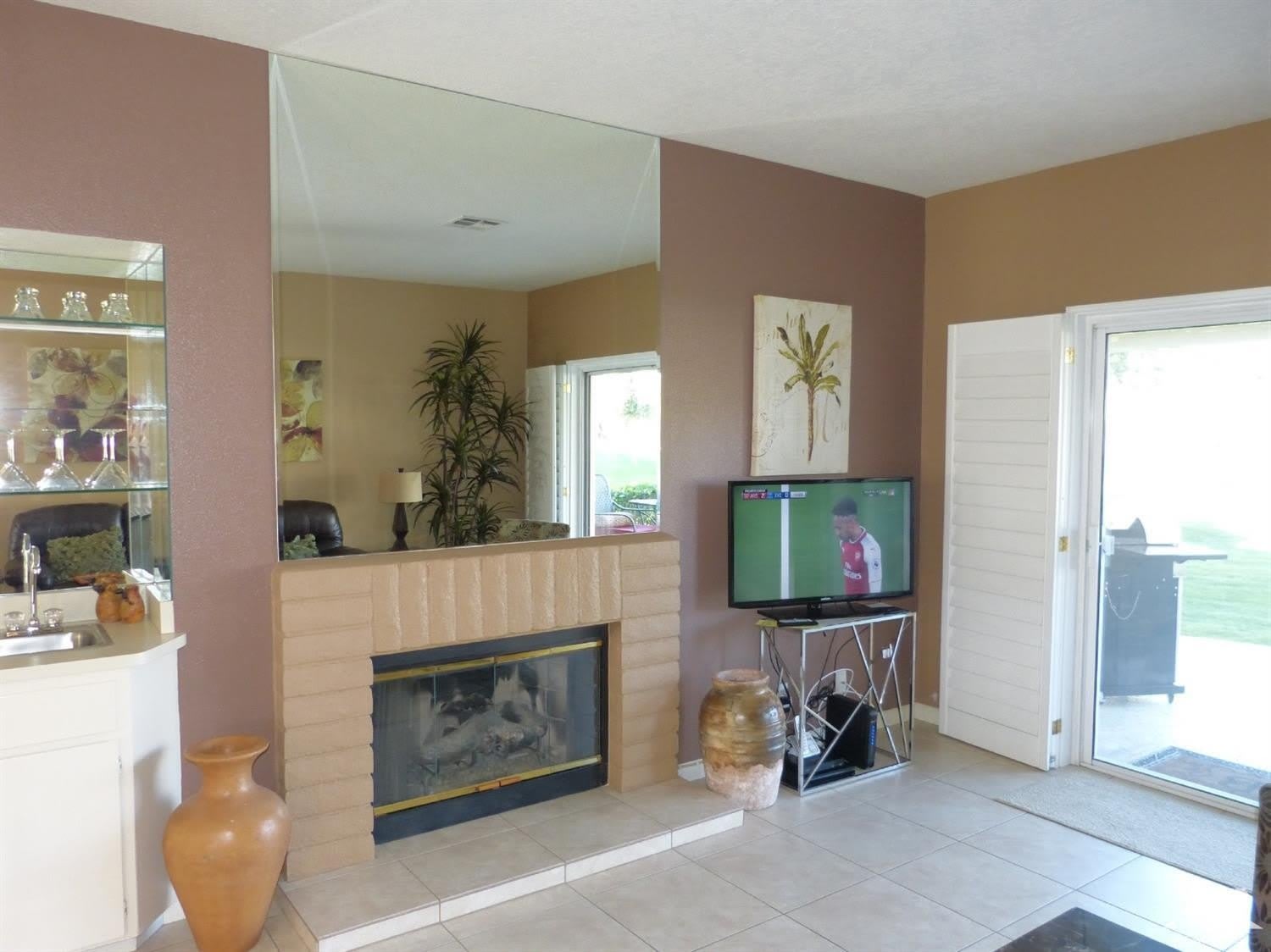 221 Vista Royale Circle W – photo 1