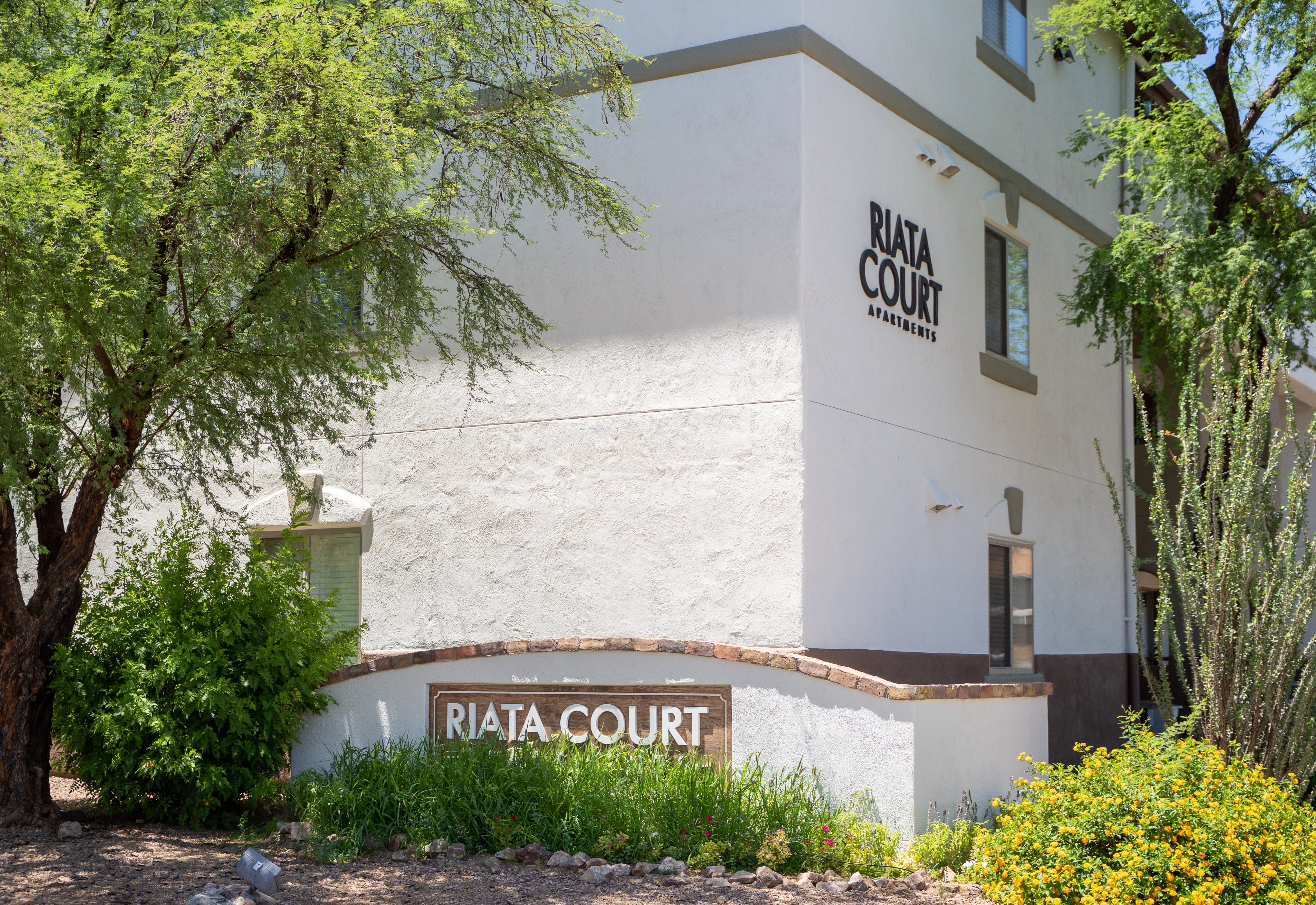 Riata Court – photo 1