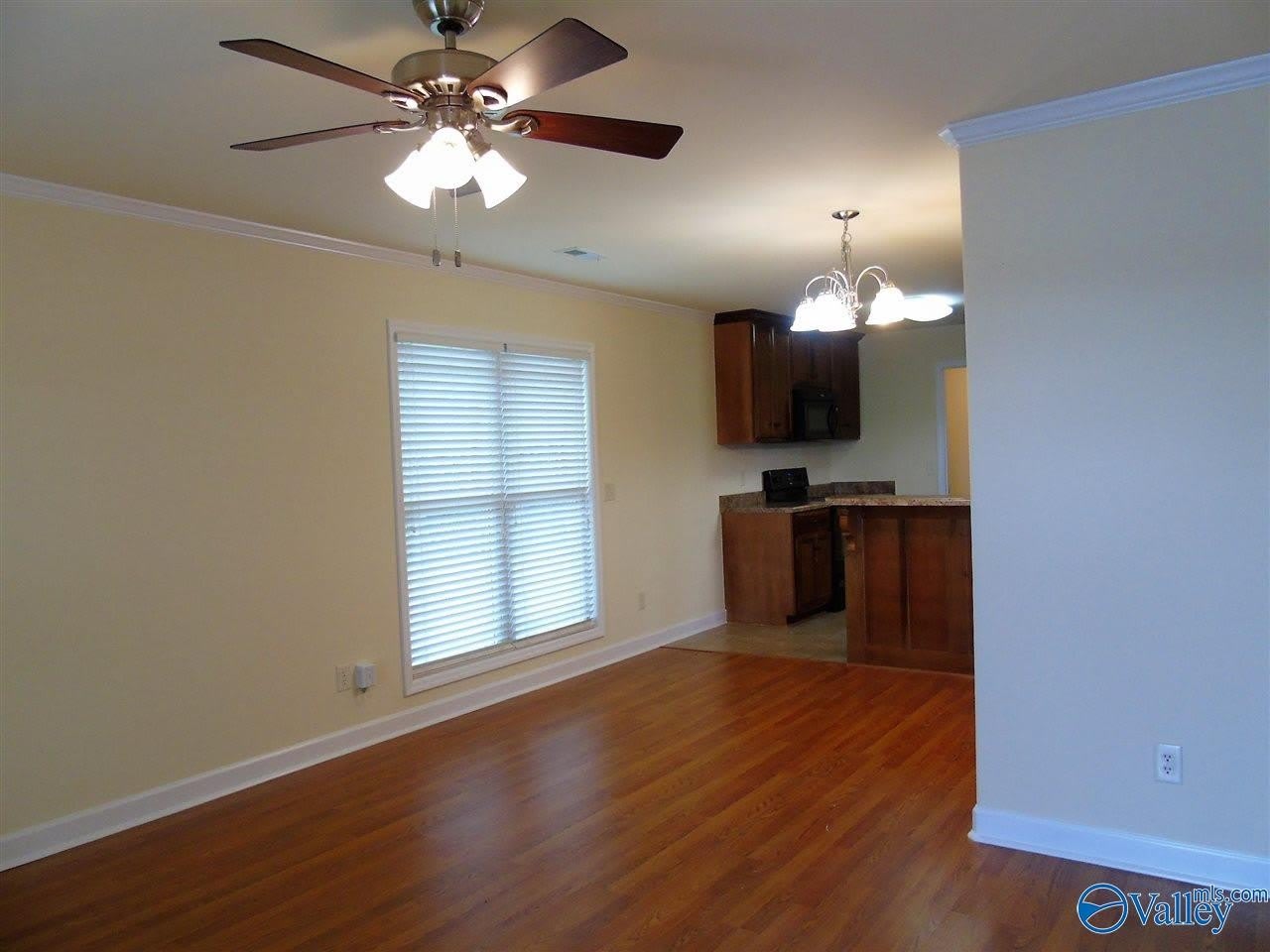 5157 Maysville Road – photo 2
