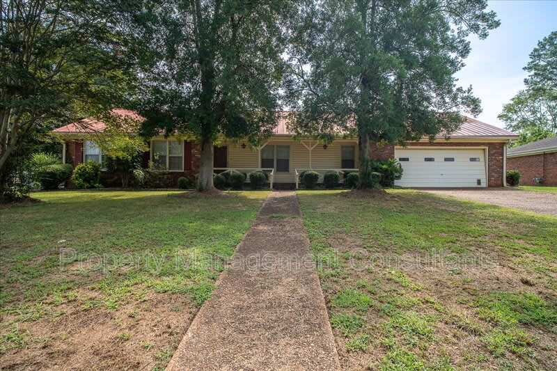 2524 Chickasaw Dr – photo 1