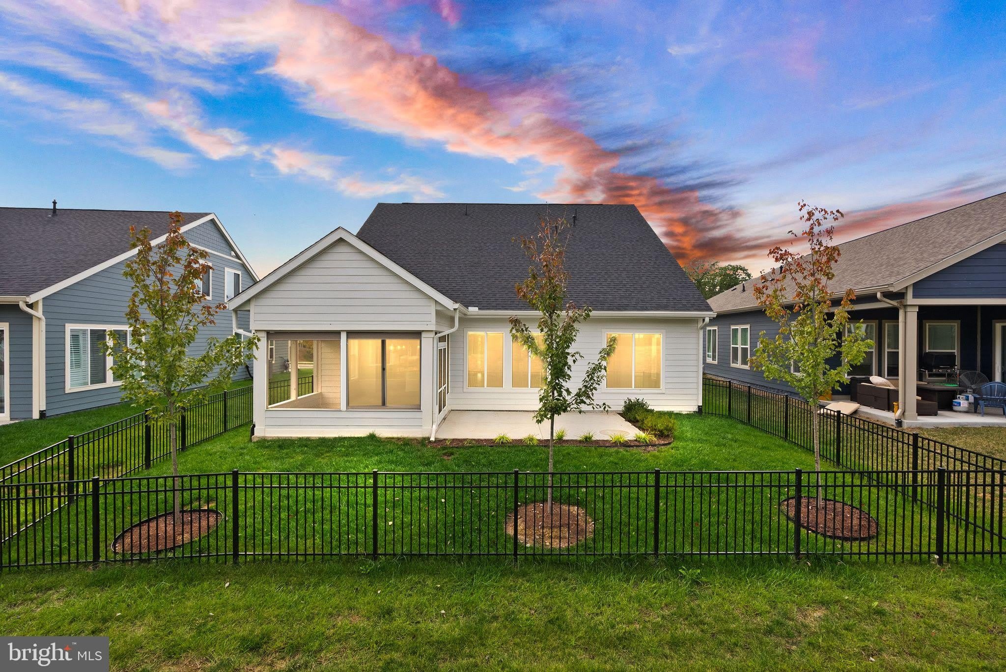 121 COWBIRD Street – photo 4