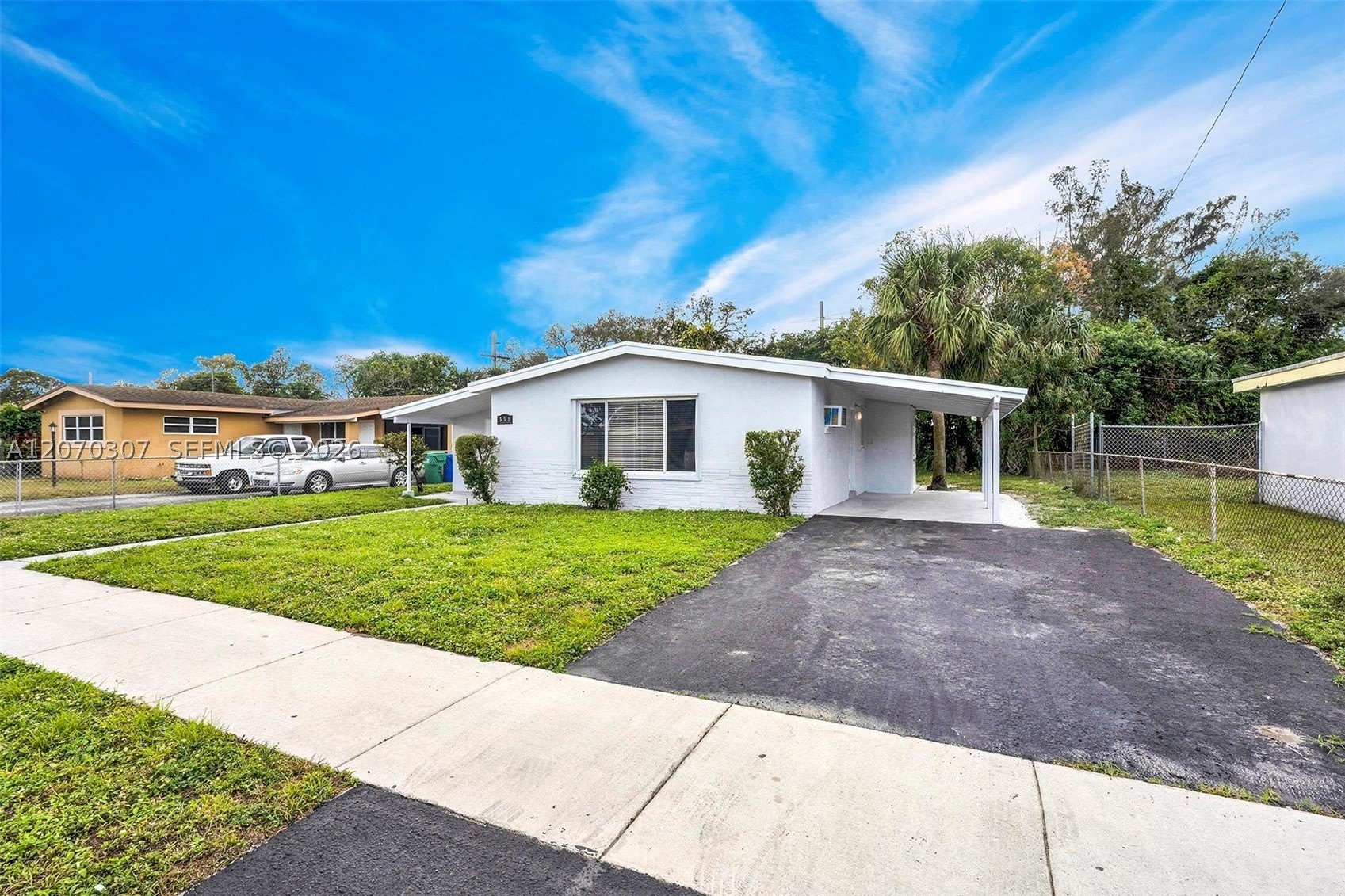 551 NW 30th Ter – photo 3