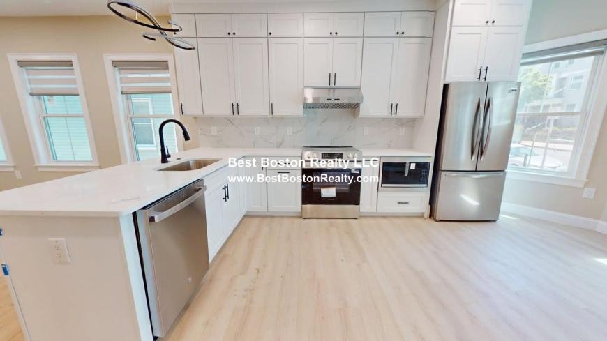 231 Highland Ave. – photo 1