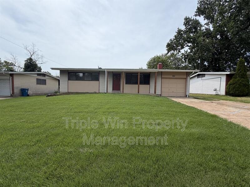 10319 Varnum Dr – photo 1