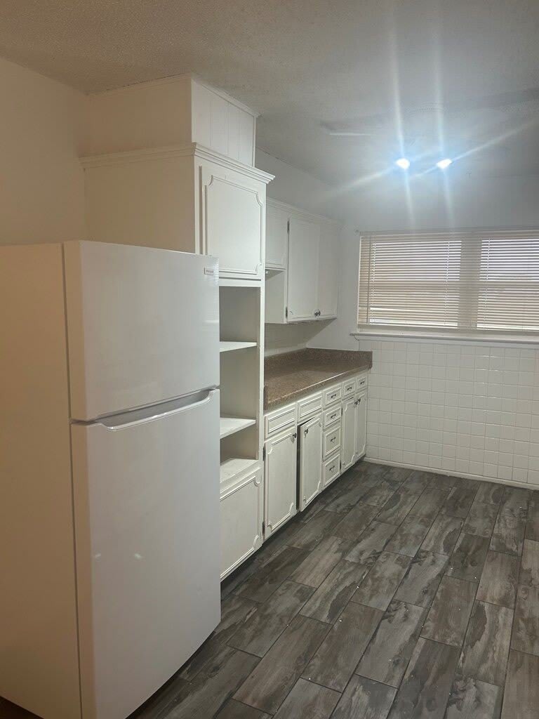 1708 E 50Th St – photo 3