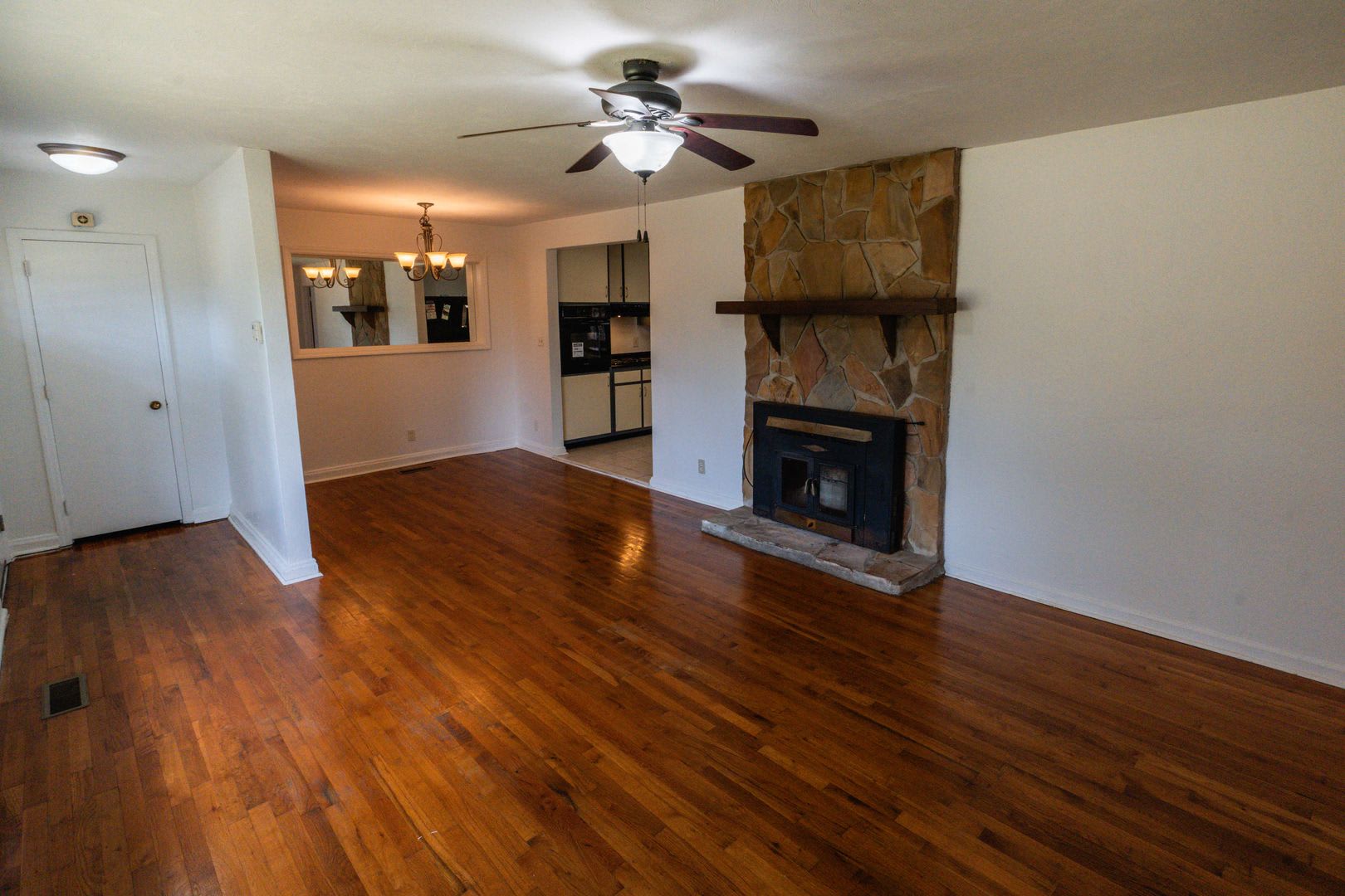 3Bd 2 Ba Pool Home Close To Apalachee Parkway – photo 5