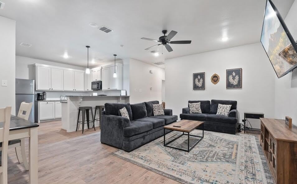 5606 Kemper Street – photo 5