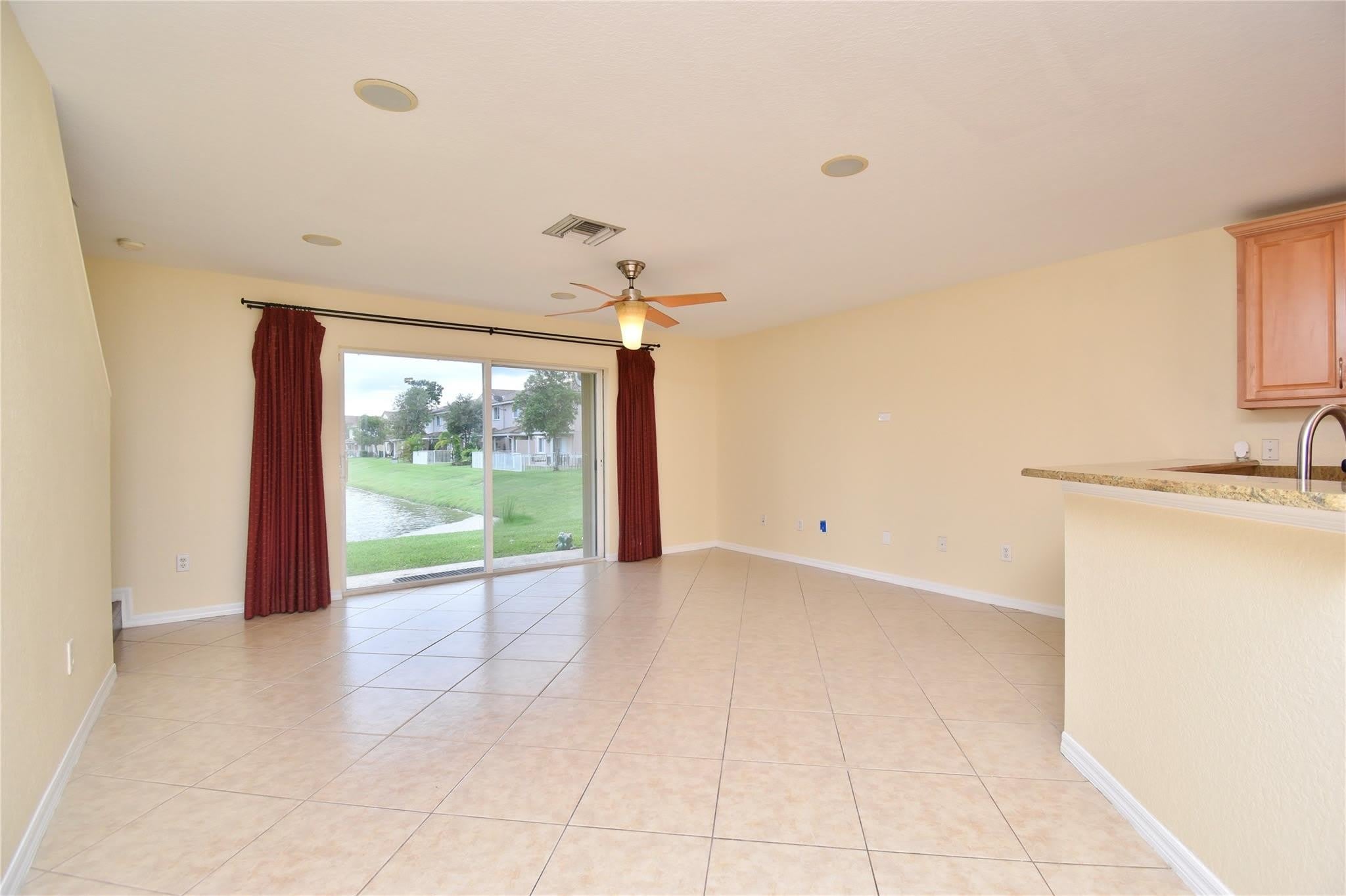 8982 Chambers Street – photo 3