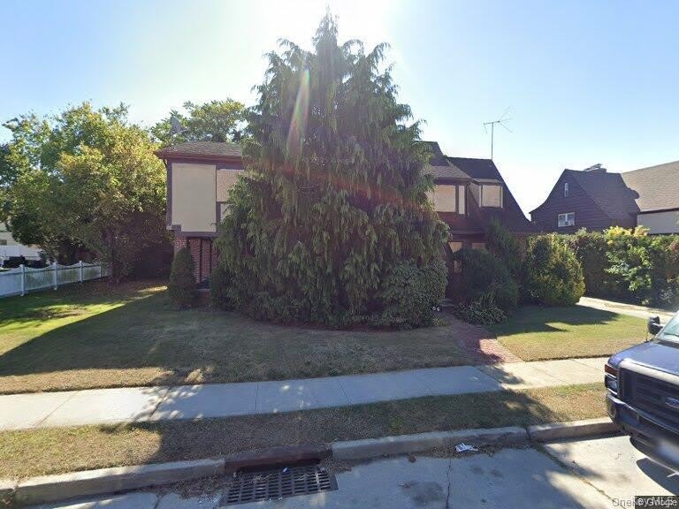 45 Eldridge Avenue – photo 1