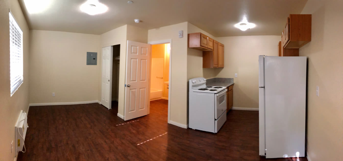 4806 E Charleston Blvd #7 – photo 3