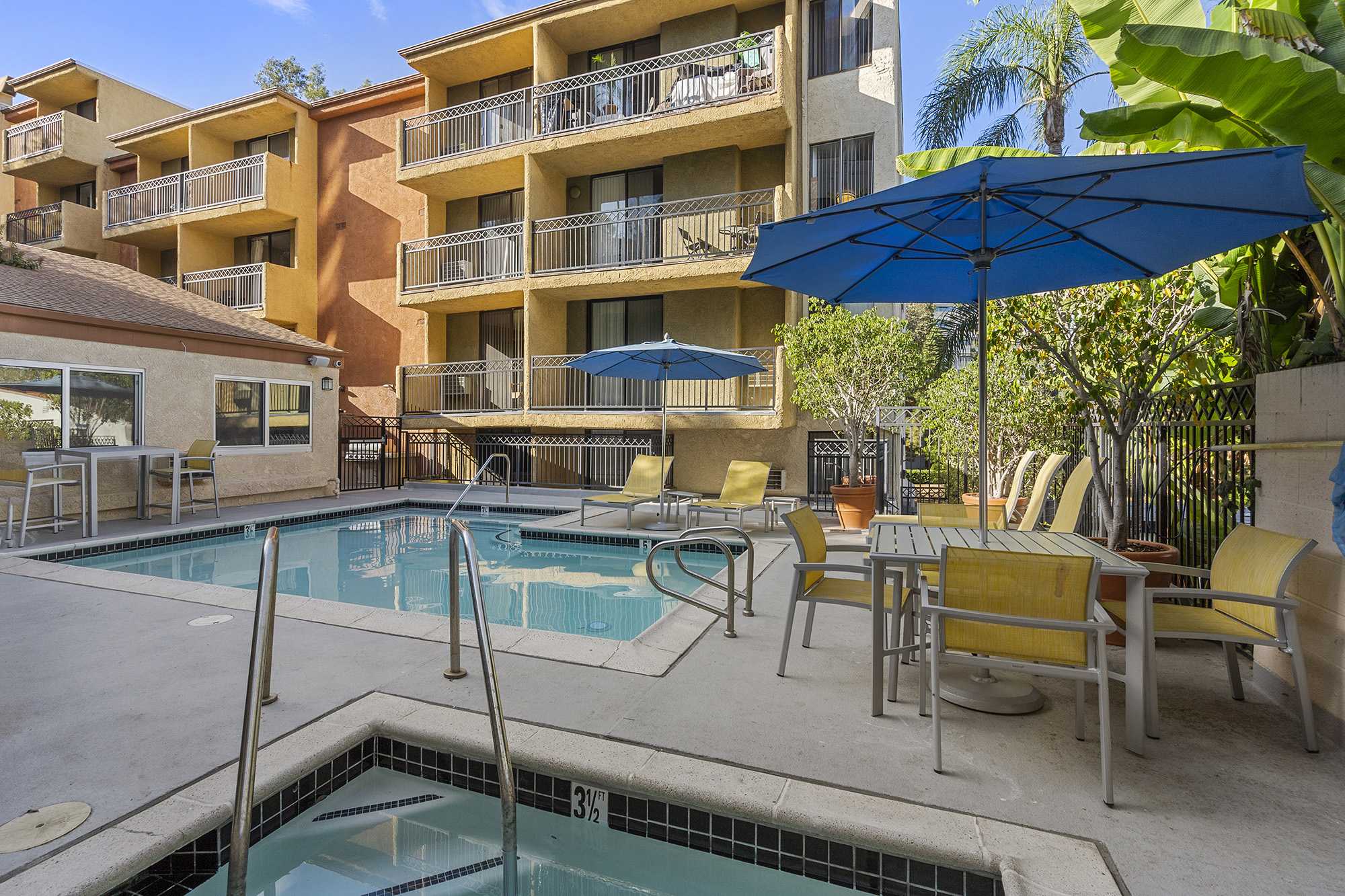 Ariel Court – photo 2