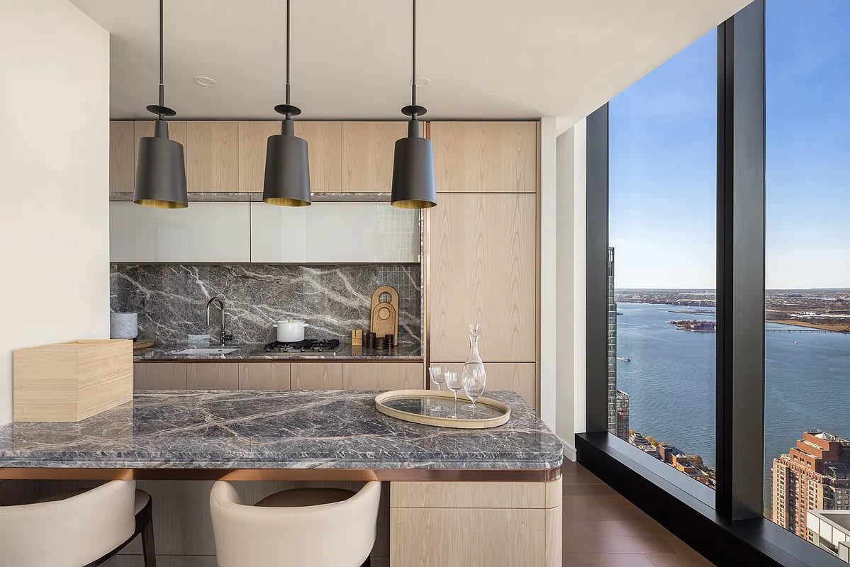125 Greenwich St # 709 – photo 5