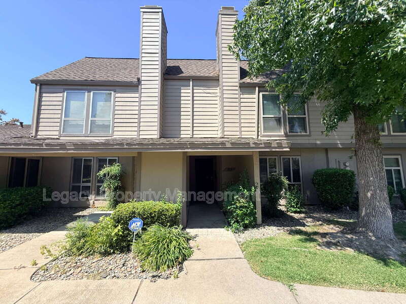 339 Bridge Pl – photo 1