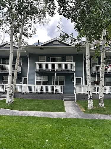 114 Spruce Court – photo 1