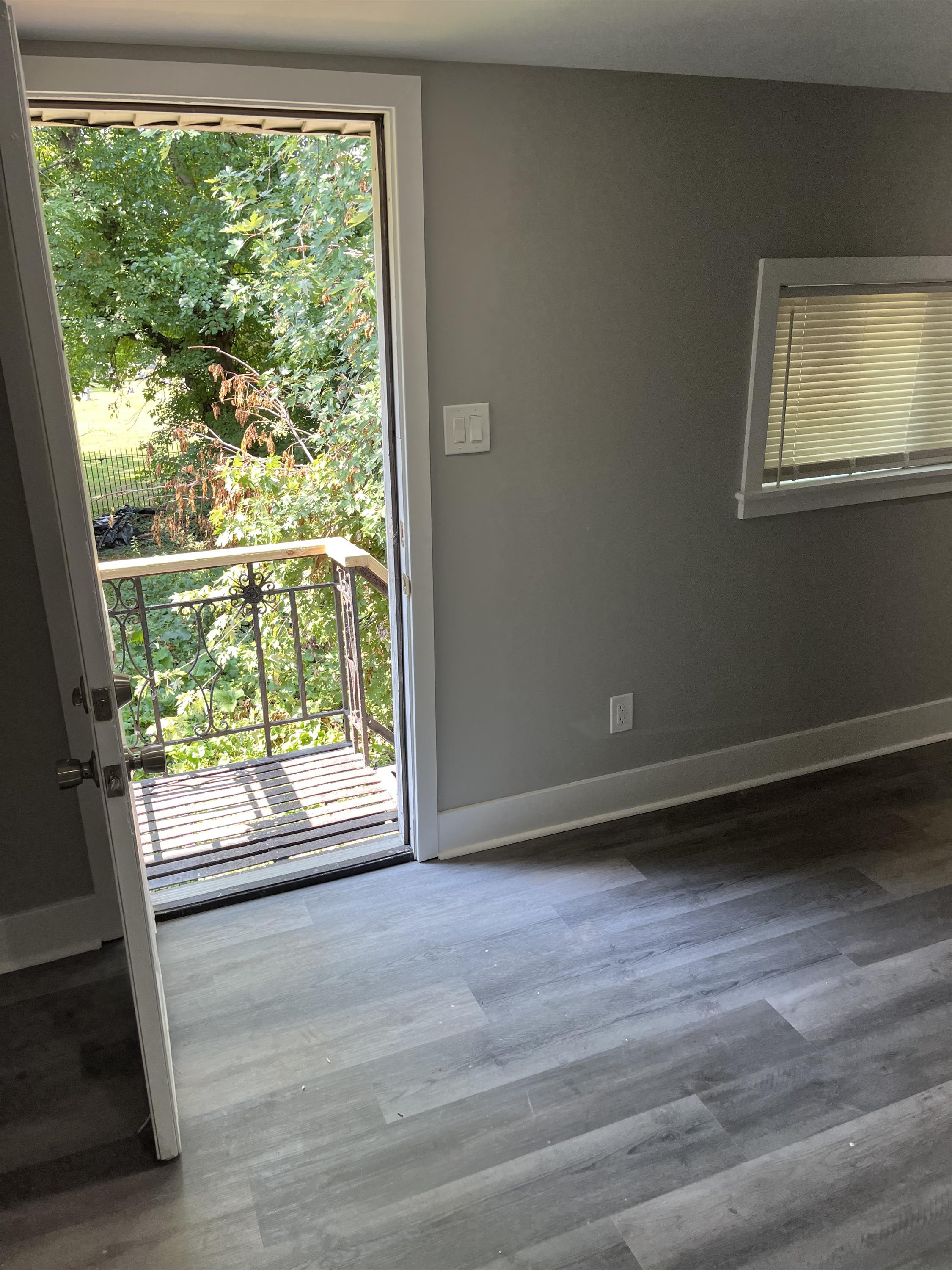 2034 Edgmont Avenue – photo 4
