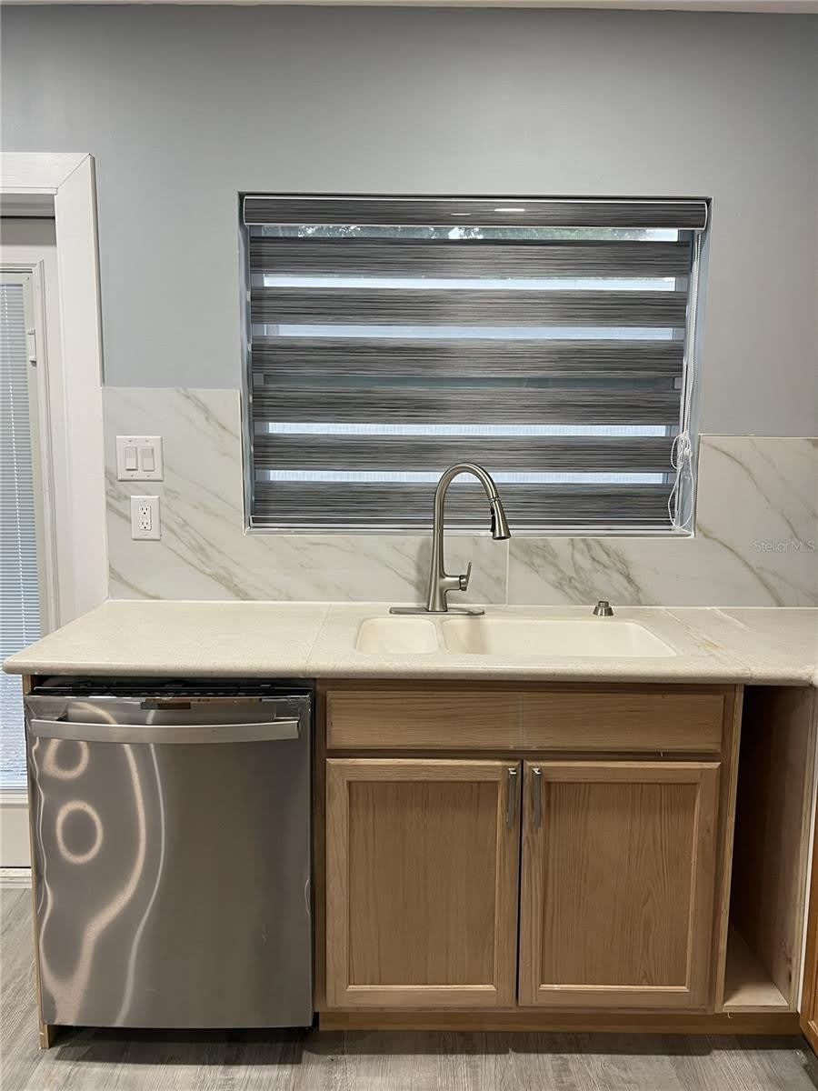 1746 8TH Street – photo 4