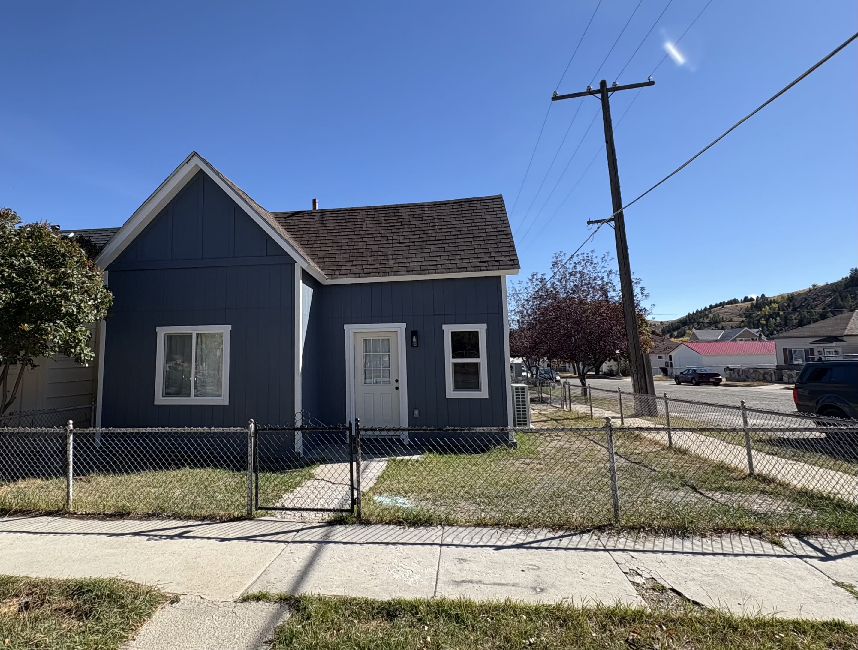 523 Birch Street – photo 2