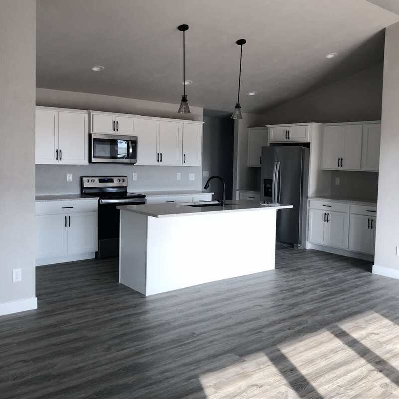 449-451 Longwood Lane – photo 3