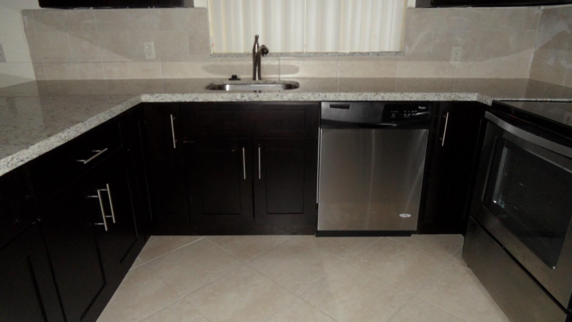 9100 NW 26th Place, Sunrise, FL 33322 – photo 5