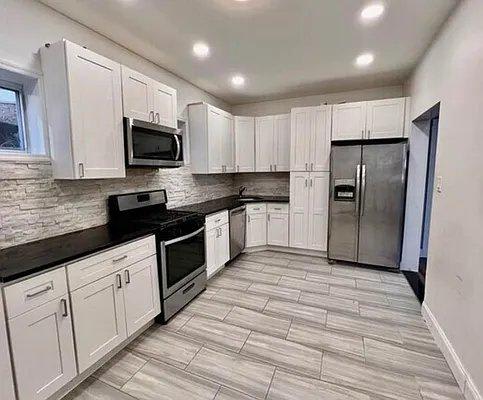 775 Kappock Street – photo 4