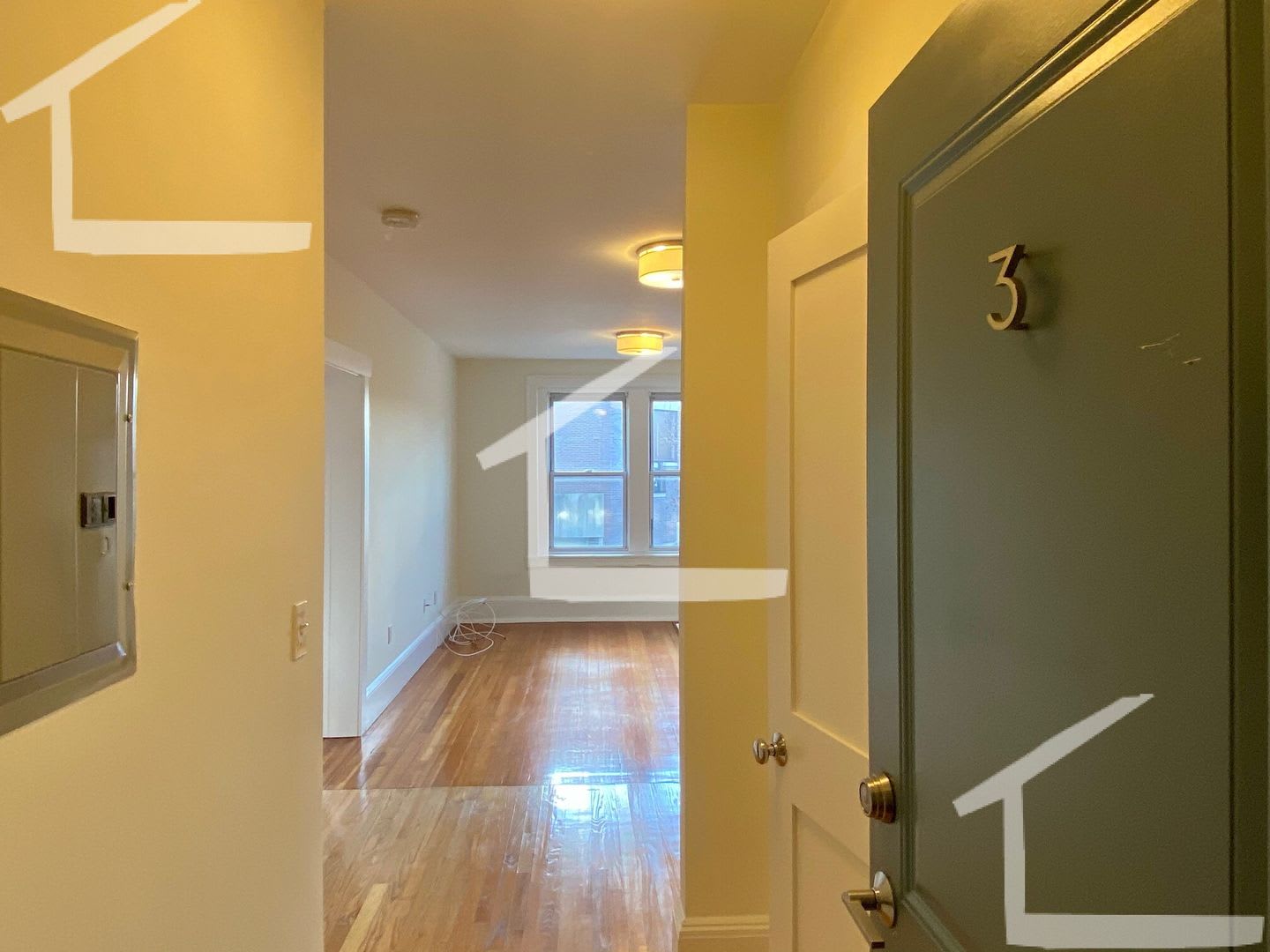 Nice 2 bed in Brookline – photo 2