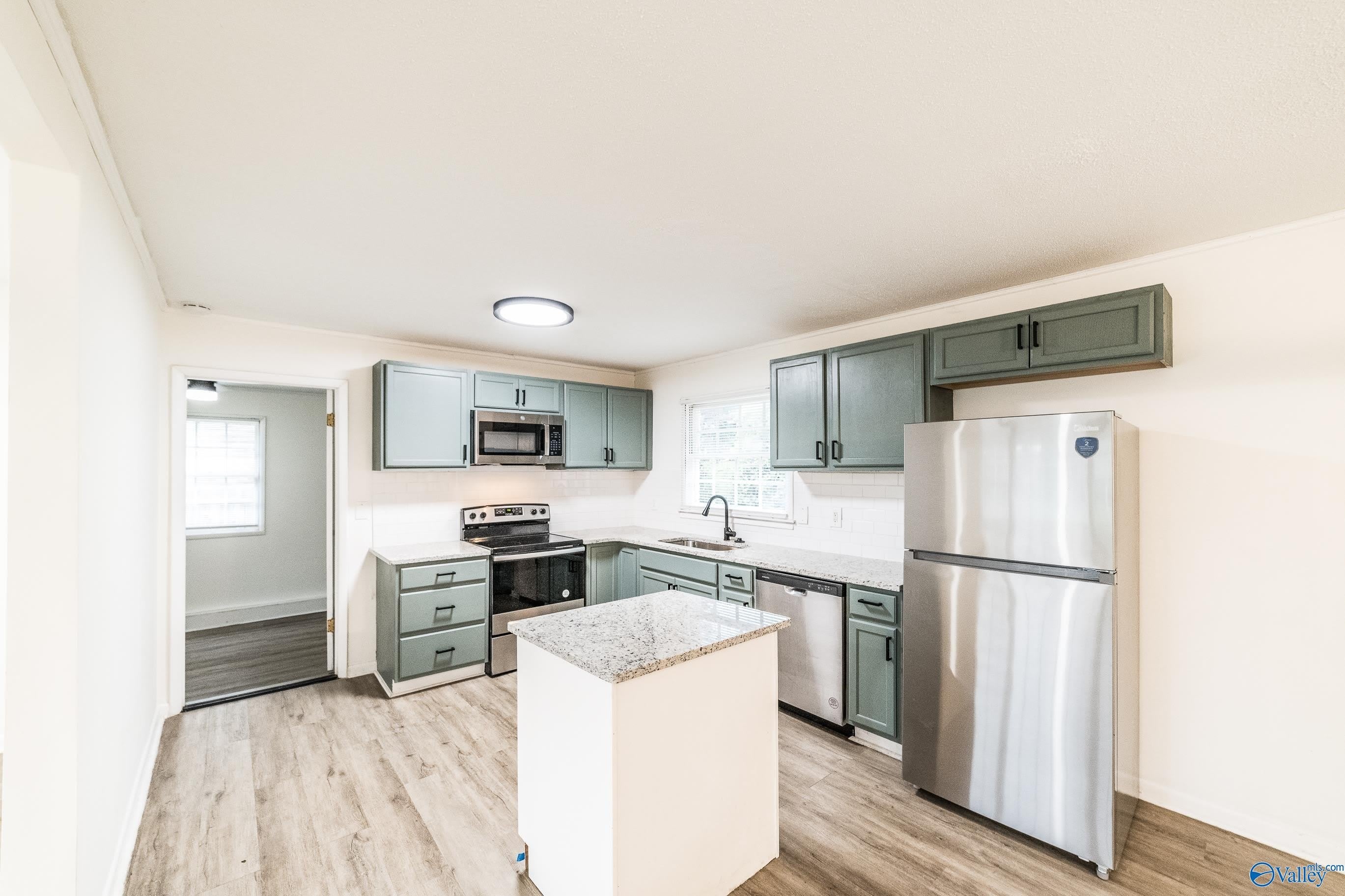 307 Meadowbrook Drive – photo 5