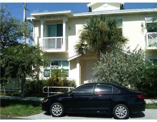 29 NE 24TH Avenue – photo 2