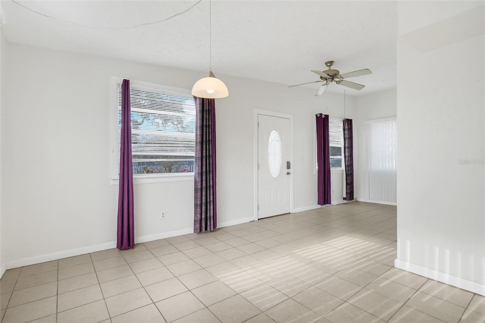 This charming 3 Bedroom, 2 Bath Single Family Home For Rent at 107 Garrison Dr. Sanford, FL 32771 – photo 5