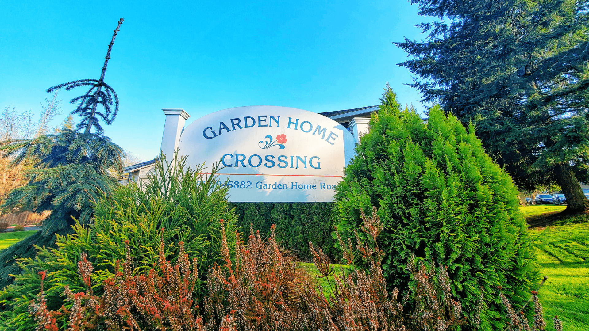 Garden Home Crossing – photo 1