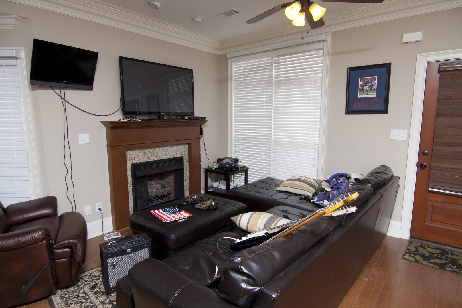 159 Falls Grove Drive – photo 2