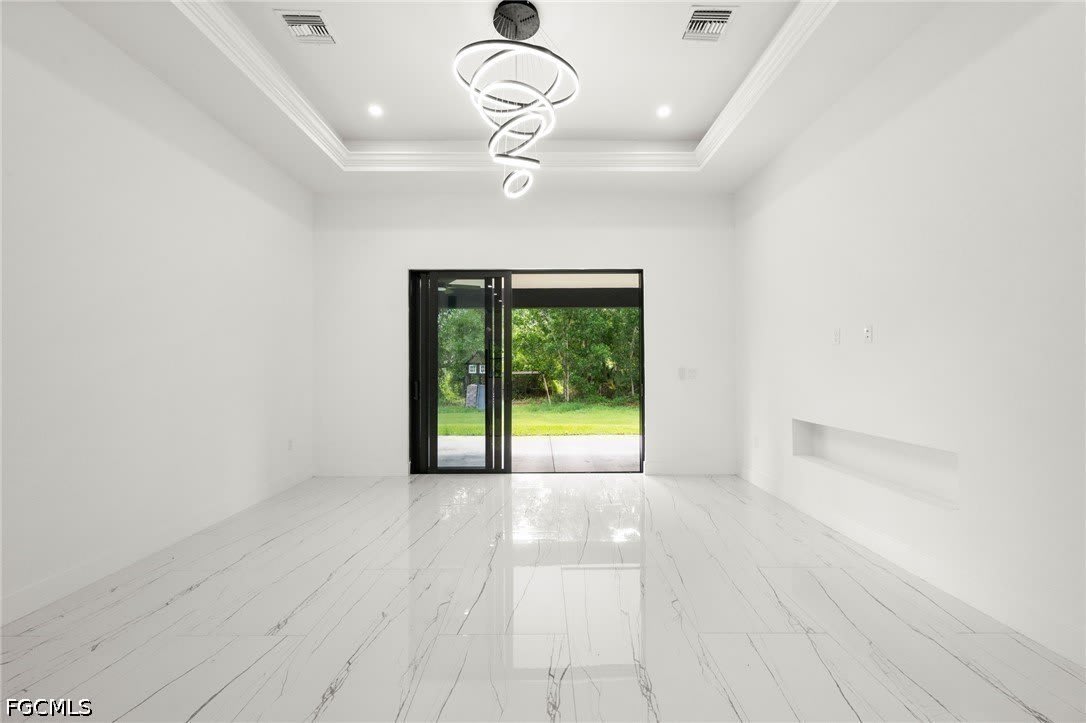 14 Truman Avenue – photo 2