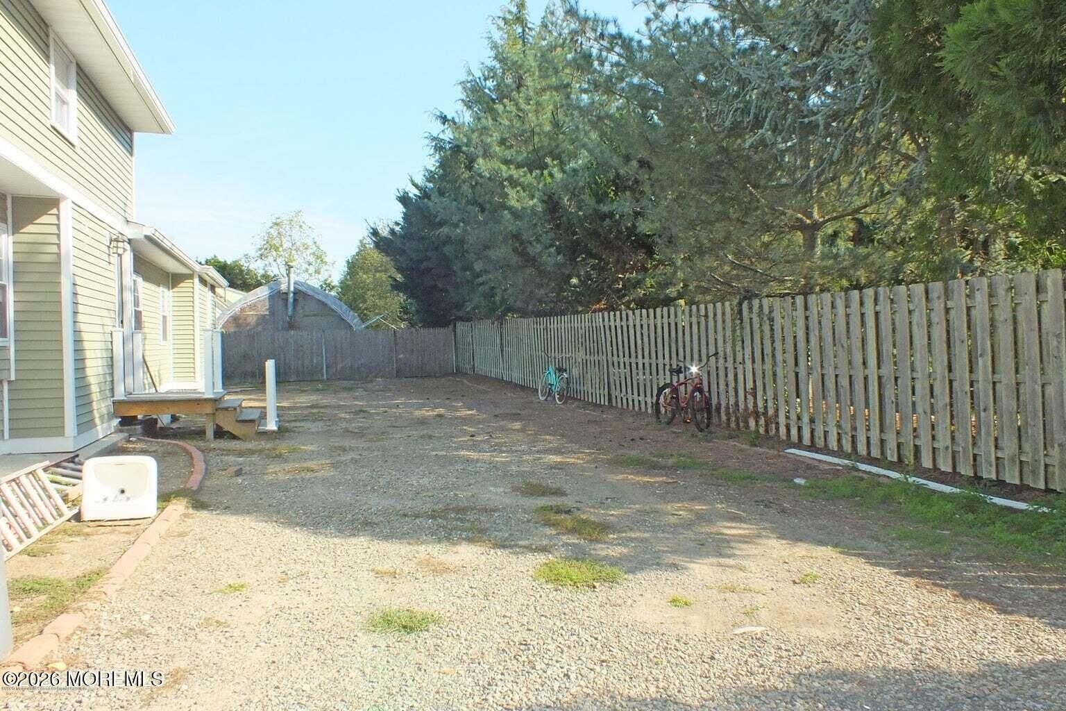609 Higgins Avenue – photo 3
