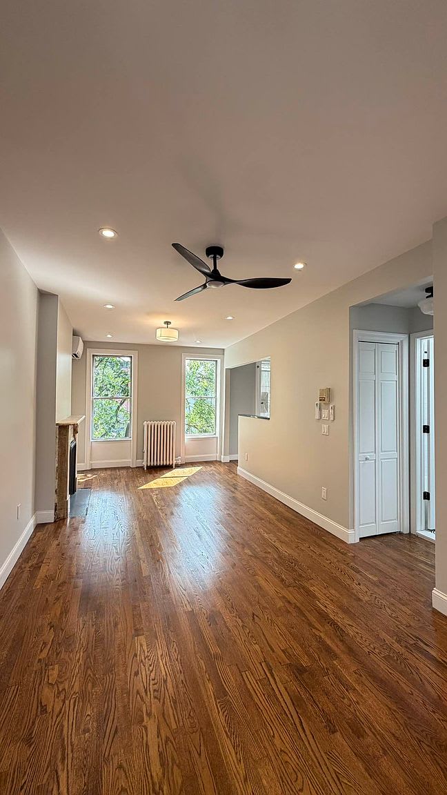 410 Douglass St Apt 3 – photo 2