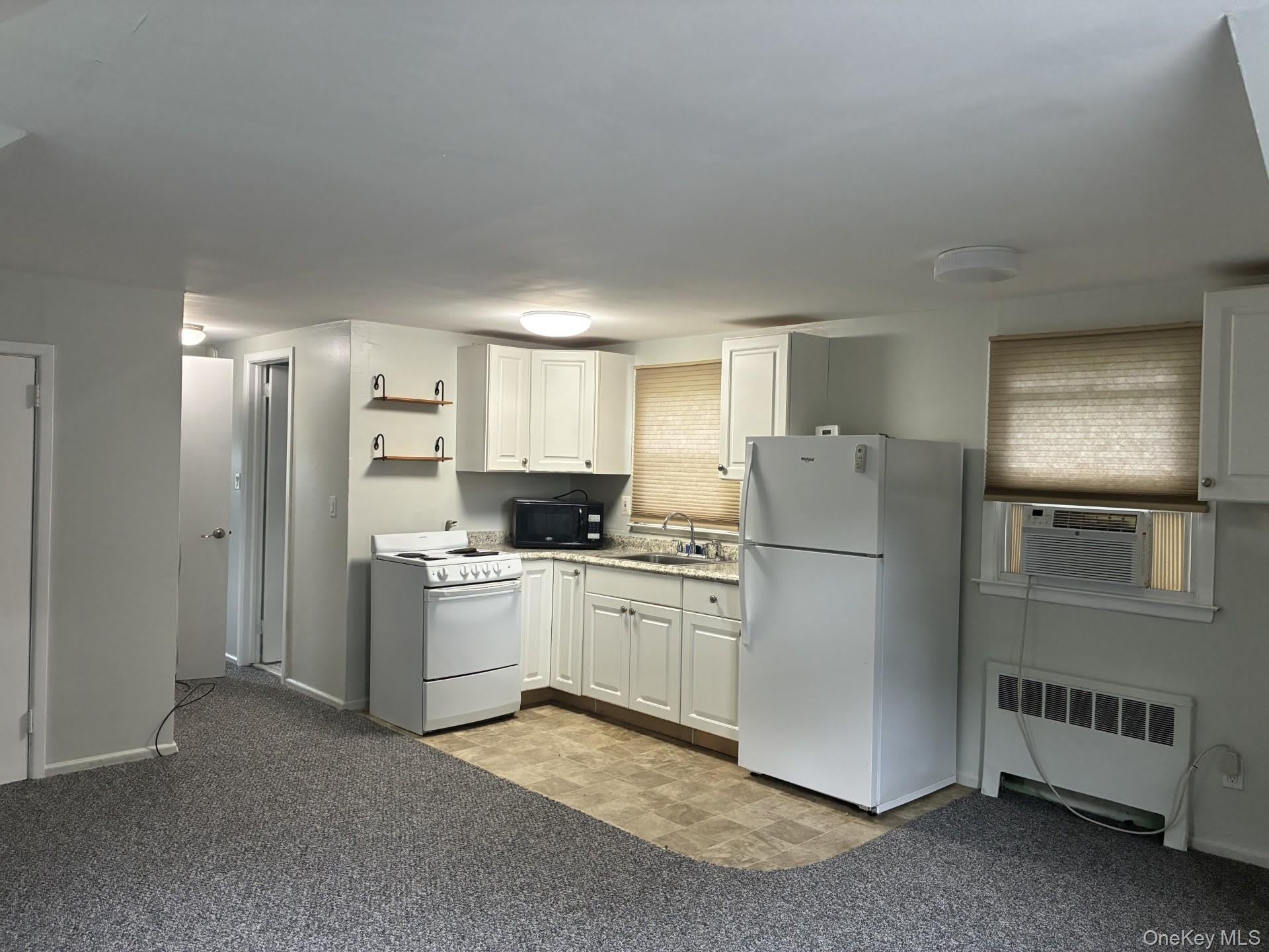 238 Laurel Road – photo 2